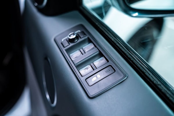 Used Land Rover Range Rover Sport 2015 for sale - 76303674: Photo 24