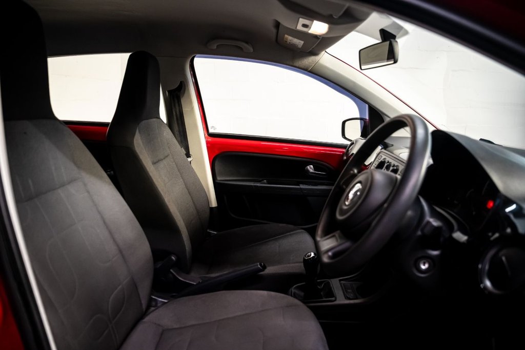 Used Volkswagen up! 2015 for sale - 77506982: Photo 5