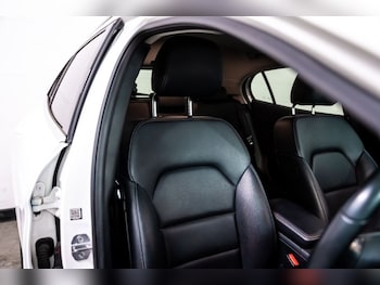 Used Mercedes-Benz GLA 2018 for sale - 78543716: Photo
