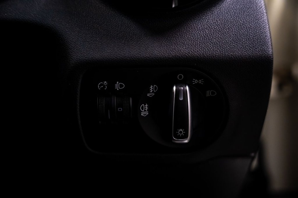 Used Audi A1 2012 for sale - 76574725: Photo 17