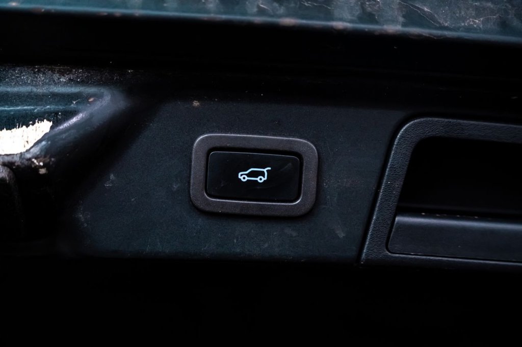 Used Land Rover Range Rover Velar 2022 for sale - 78096225: Photo 36