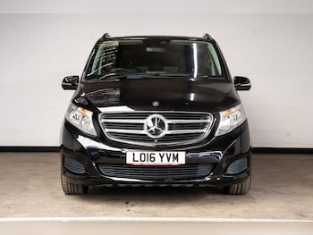 Used Mercedes-Benz V-Class 2016 for sale - 79300212: Photo