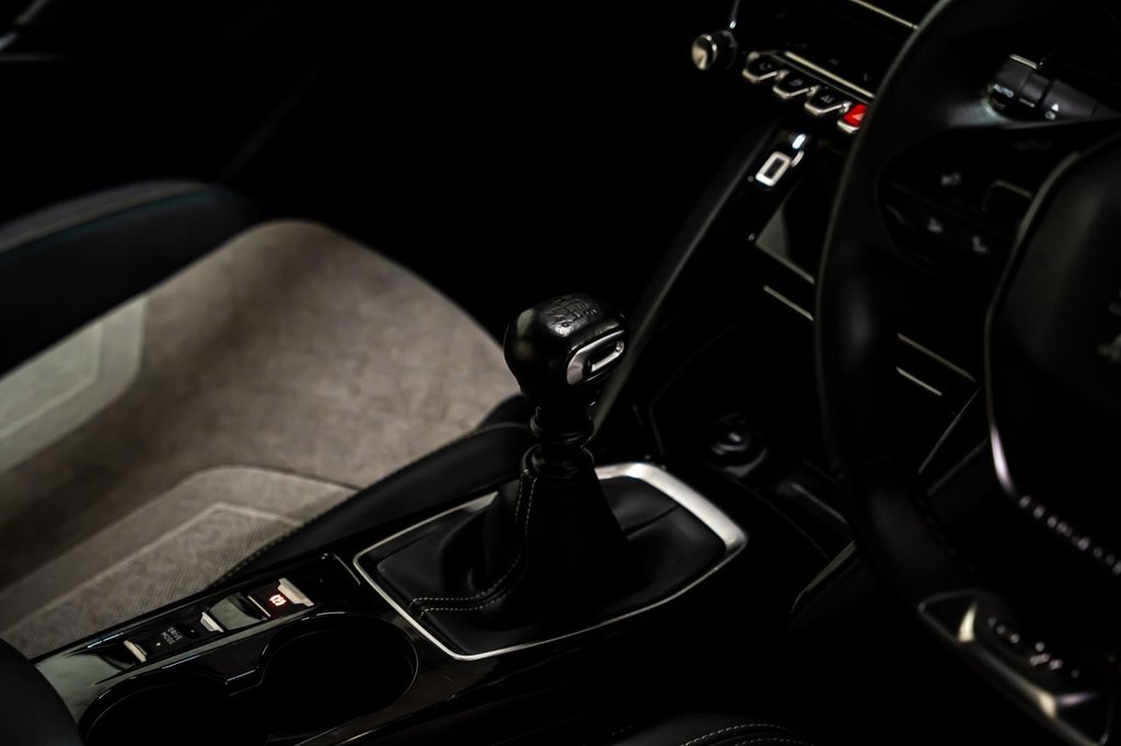 Used Peugeot 208 2021 for sale - 76654844: Photo 14