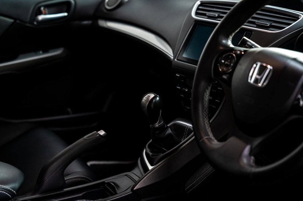 Used Honda Civic 2015 for sale - 78180877: Photo 18