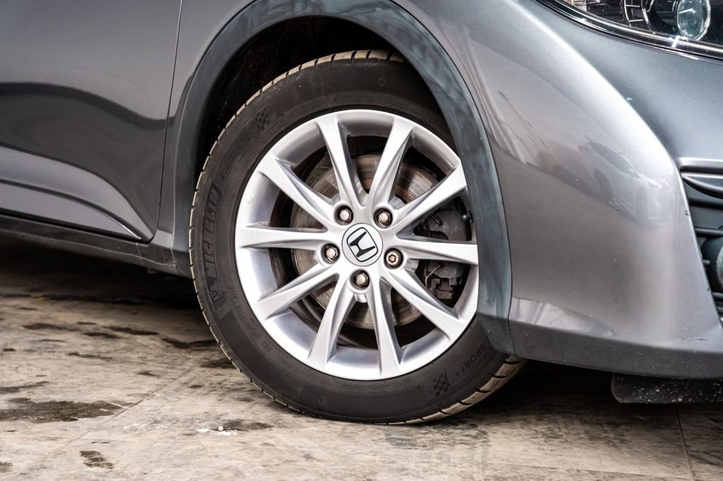 Used Honda Civic 2015 for sale - 78180877: Photo 28