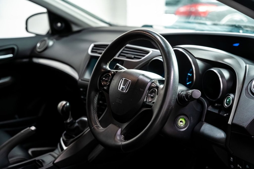 Used Honda Civic 2015 for sale - 78180877: Photo 8