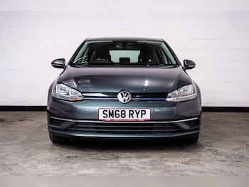 Used Volkswagen Golf 2018 for sale - 78793281: Photo