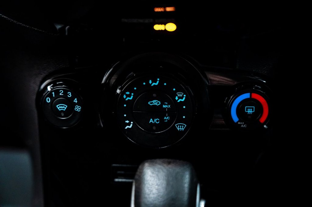 Used Ford Fiesta 2016 for sale - 77452213: Photo 12