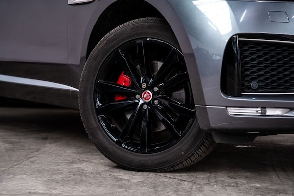 Used Jaguar F-Pace 2016 for sale - 76297104: Photo 27