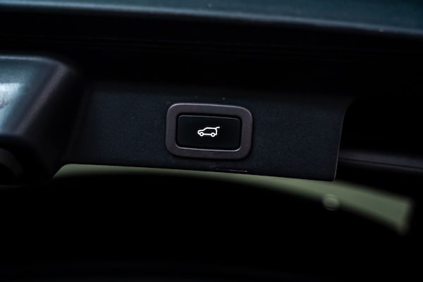 Used Jaguar F-Pace 2016 for sale - 76297104: Photo 35