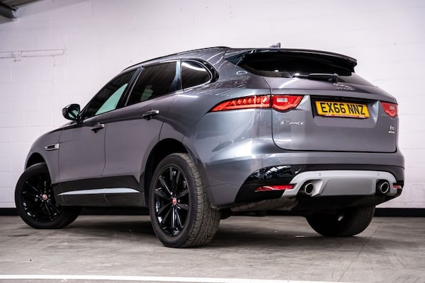 Used Jaguar F-Pace 2016 for sale - 76297104: Photo 3