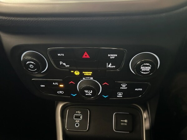 Used Jeep Compass 2018 for sale - 76009693: Photo 14