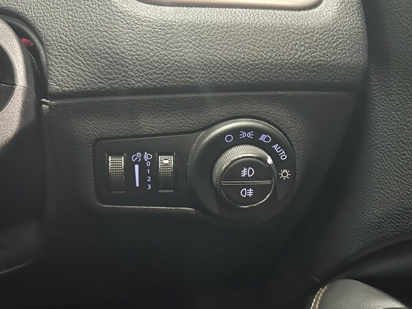 Used Jeep Compass 2018 for sale - 76009693: Photo 18