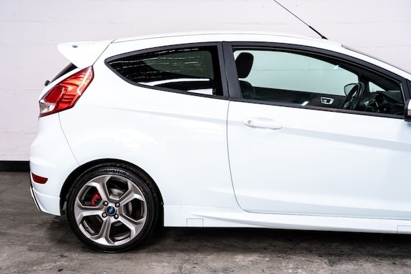 Used Ford Fiesta 2014 for sale - 76309450: Photo 20