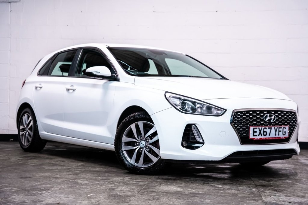 Used Hyundai i30 2017 for sale - 76888578: Photo 1