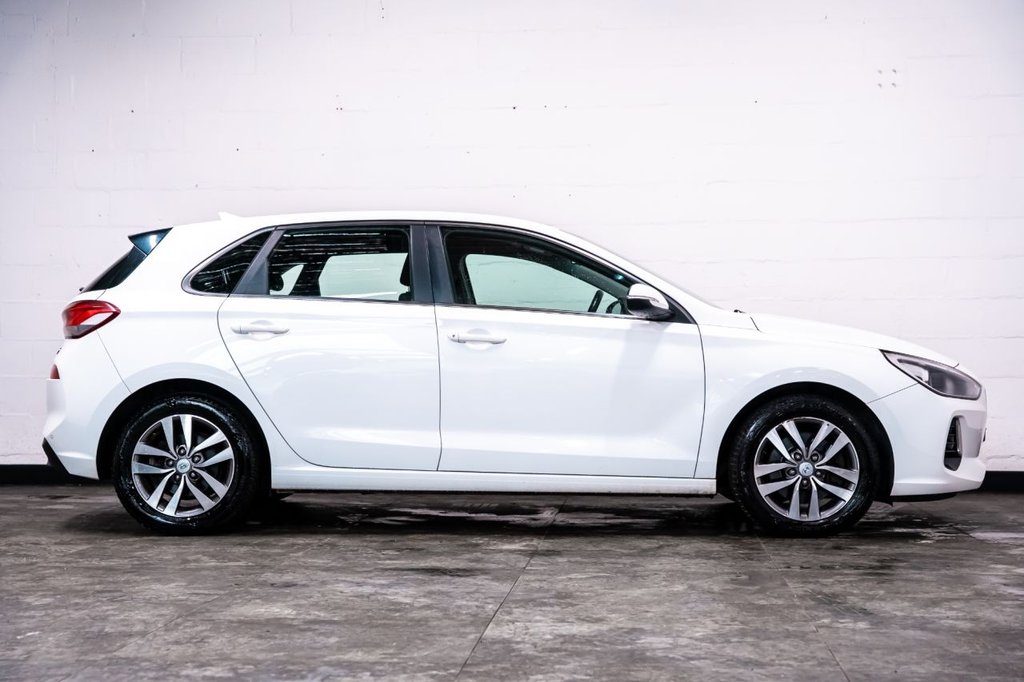 Used Hyundai i30 2017 for sale - 76888578: Photo 22