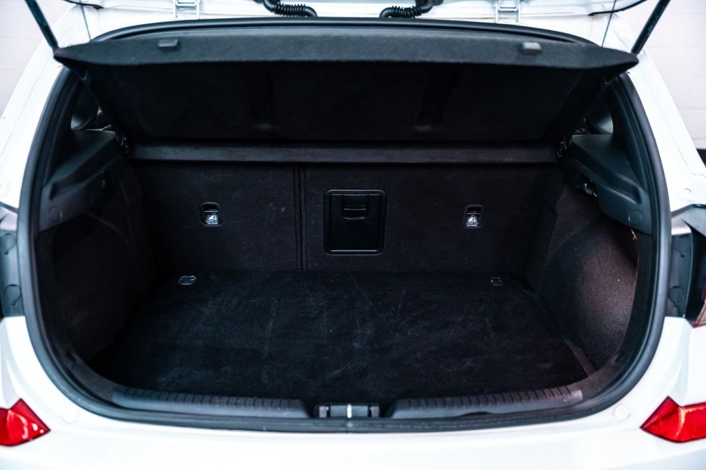 Used Hyundai i30 2017 for sale - 76888578: Photo 32