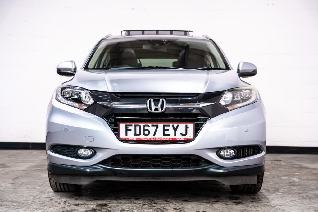 Used Honda HR-V 2017 for sale - 78069017: Photo 2