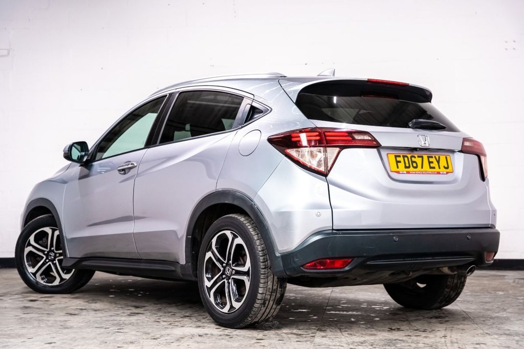 Used Honda HR-V 2017 for sale - 78069017: Photo 3