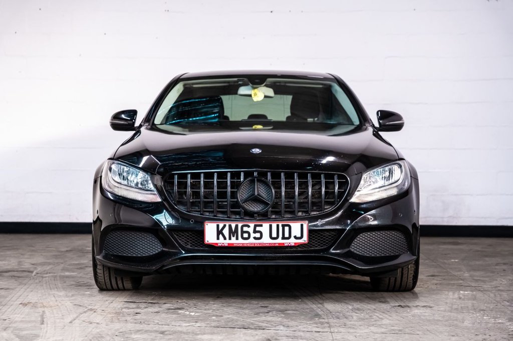 Used Mercedes-Benz C Class 2016 for sale - 77399859: Photo 2