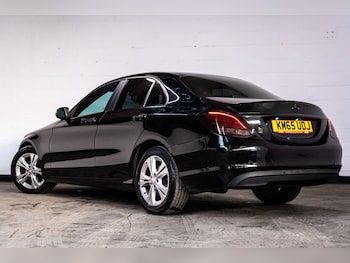 Used Mercedes-Benz C Class 2016 for sale - 77399859: Photo