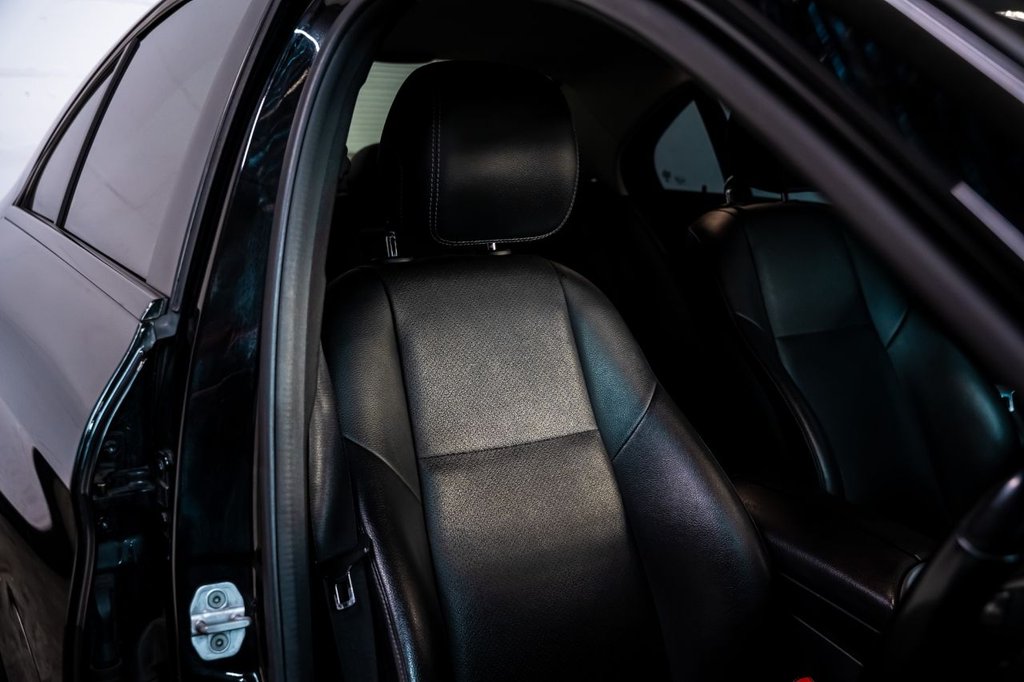 Used Mercedes-Benz C Class 2016 for sale - 77399859: Photo 4