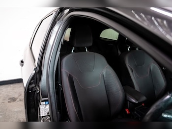 Used Ford Focus 2016 for sale - 78180808: Photo