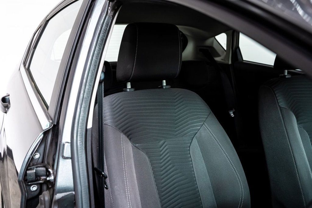 Used Ford Fiesta 2016 for sale - 78180879: Photo 4