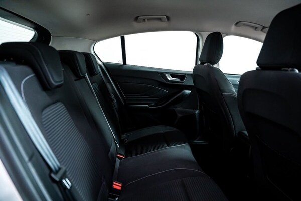 Used Ford Focus 2019 for sale - 76163556: Photo 6
