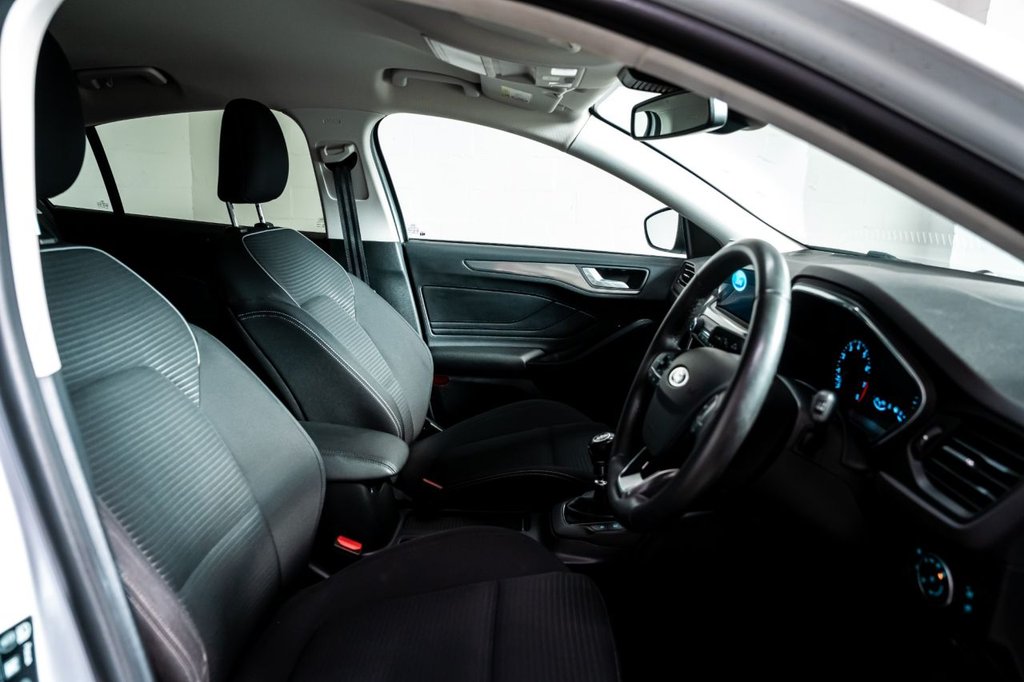 Used Ford Focus 2018 for sale - 75831541: Photo 5