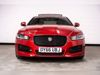 Used Jaguar XE 2016 for sale - 79371266: Photo