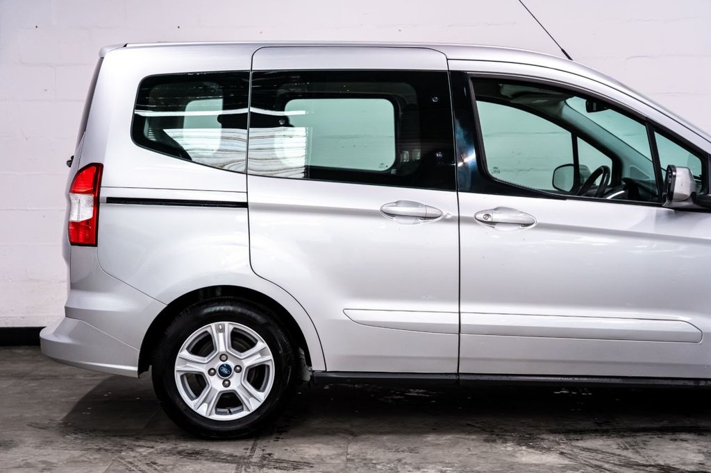 Used Ford Tourneo Courier 2019 for sale - 76867505: Photo 19