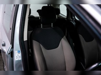 Used Ford Tourneo Courier 2019 for sale - 76867505: Photo