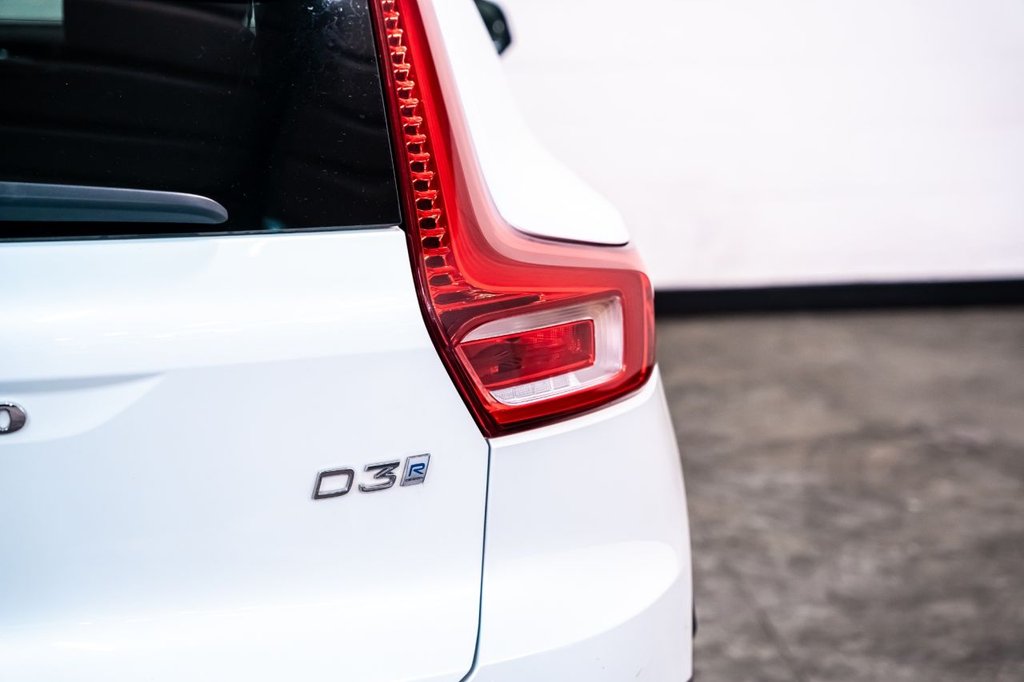 Used Volvo XC40 2019 for sale - 76686073: Photo 32