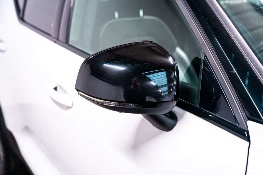 Used Volvo XC40 2019 for sale - 76686073: Photo 35