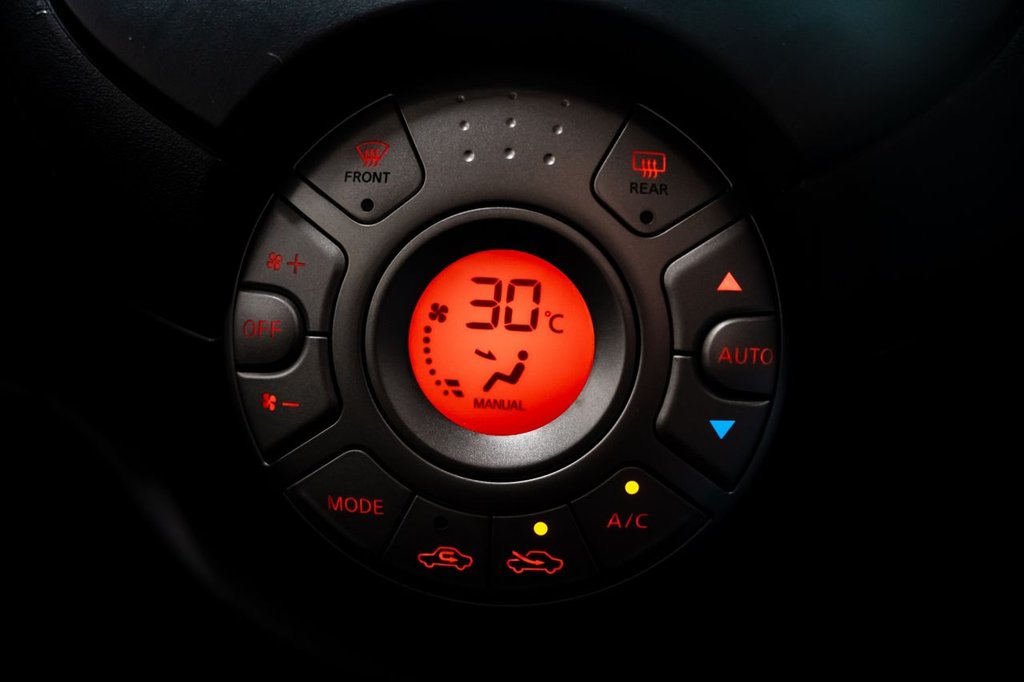 Used Nissan Micra 2012 for sale - 76768096: Photo 12