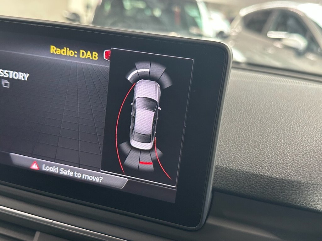 Used Audi A4 2017 for sale - 76367514: Photo 10