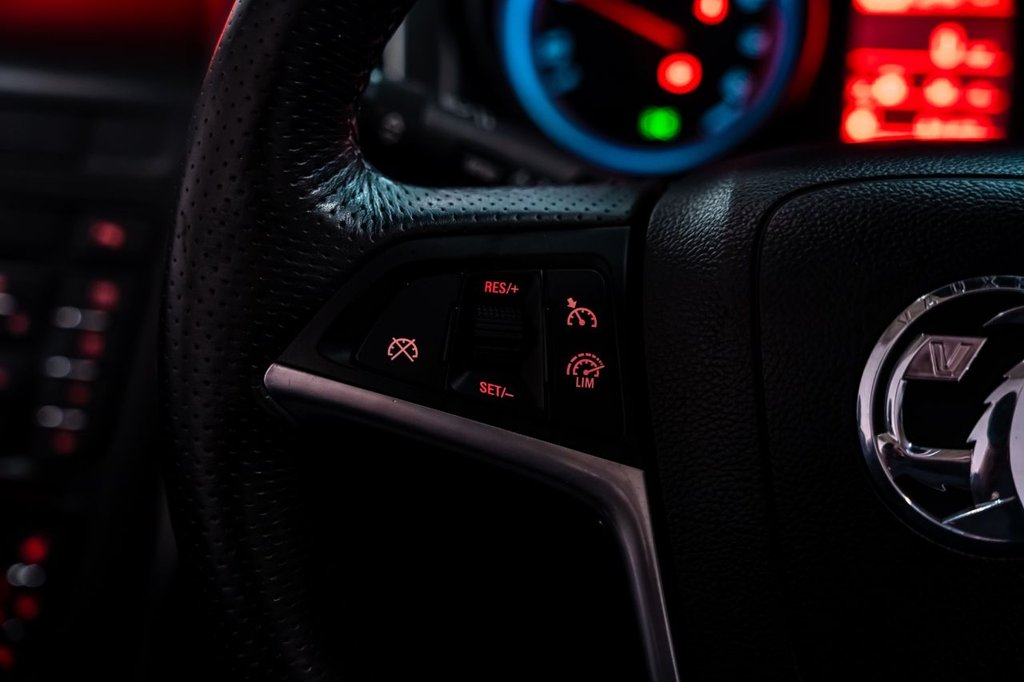 Used Vauxhall Cascada 2013 for sale - 76642153: Photo 15