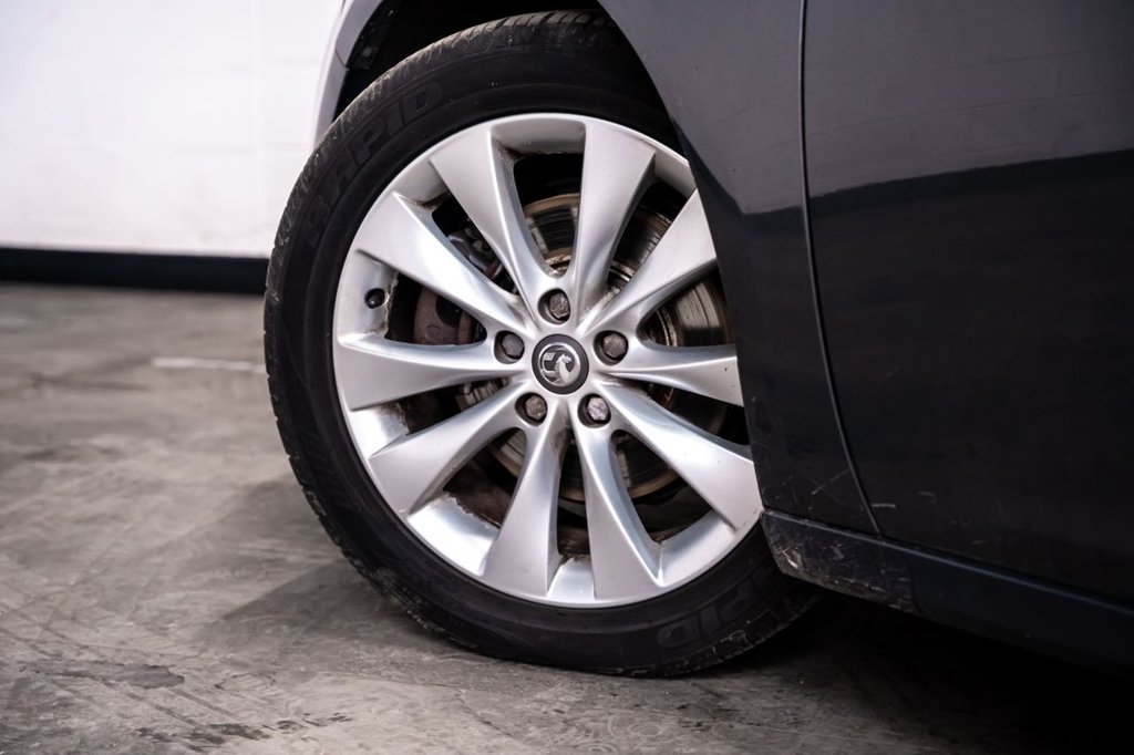 Used Vauxhall Cascada 2013 for sale - 76642153: Photo 25