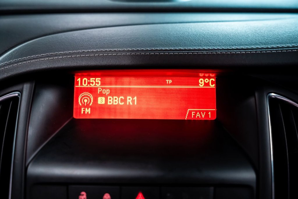 Used Vauxhall Cascada 2013 for sale - 76642153: Photo 9