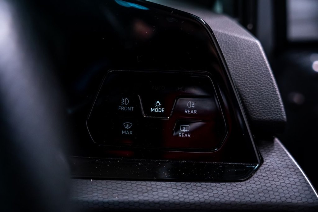 Used Volkswagen Golf 2021 for sale - 76900290: Photo 23