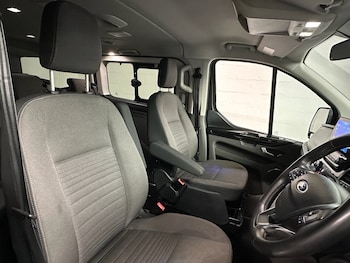 Used Ford Tourneo Custom 2022 for sale - 75974312: Photo 4