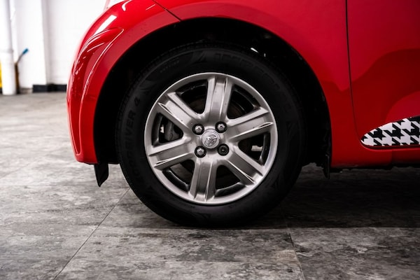 Used Toyota IQ 2013 for sale - 76223329: Photo 29