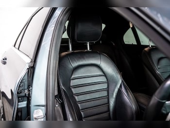 Used Mercedes-Benz C Class 2020 for sale - 77897480: Photo