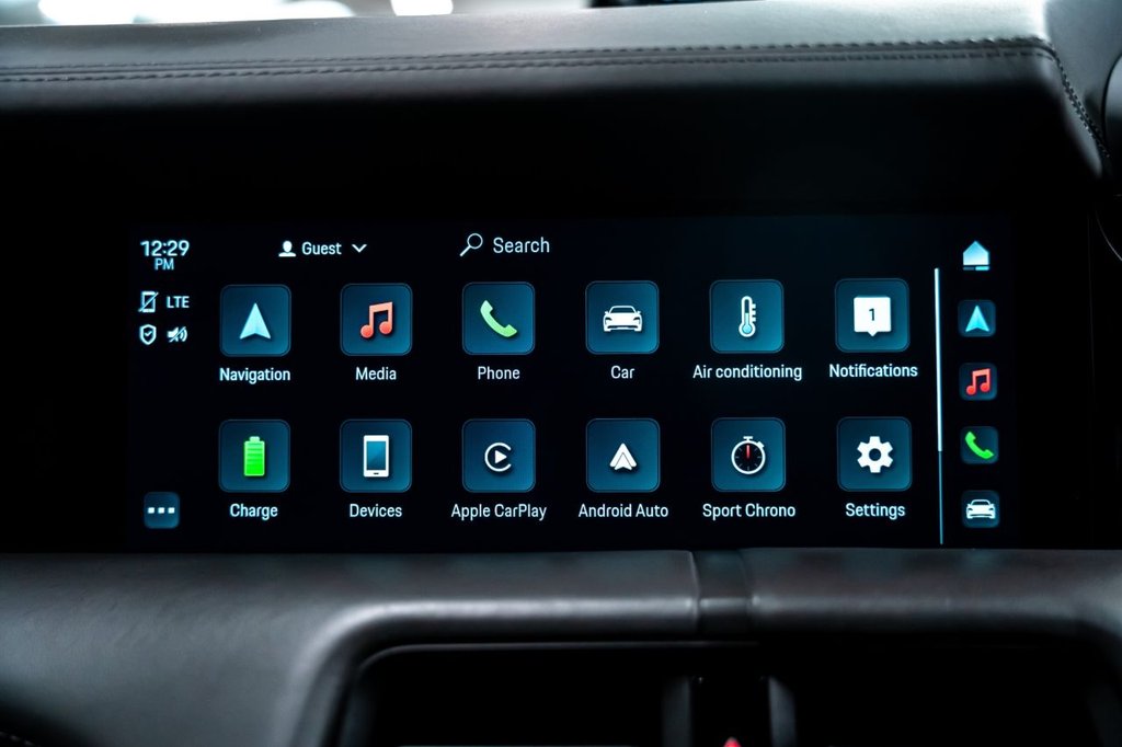 Used Porsche Taycan 2023 for sale - 78068391: Photo 12