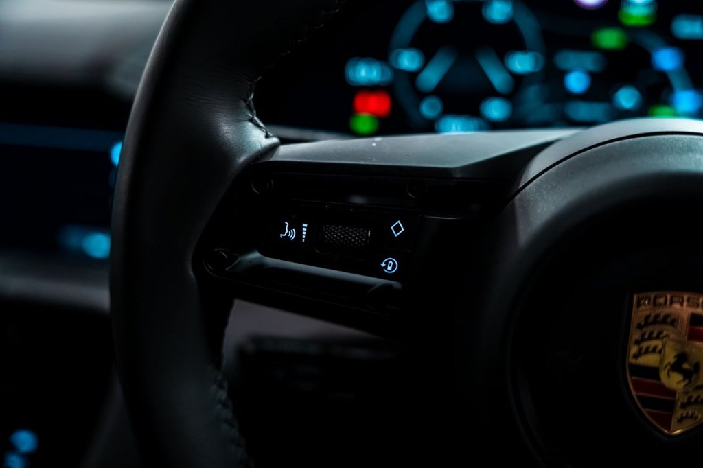 Used Porsche Taycan 2023 for sale - 78068391: Photo 22