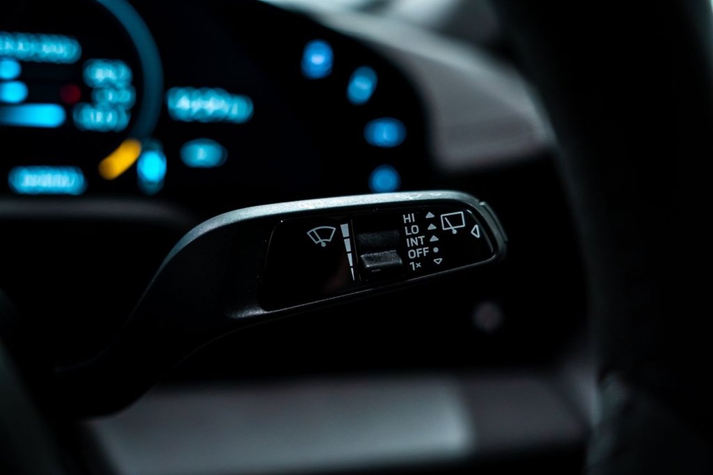 Used Porsche Taycan 2023 for sale - 78068391: Photo 27