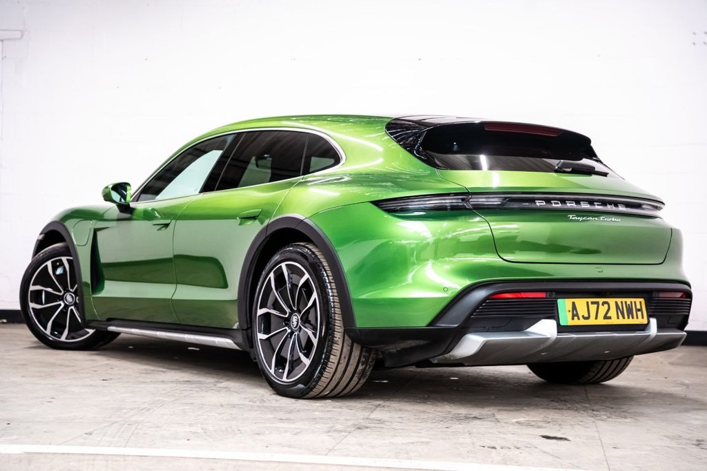 Used Porsche Taycan 2023 for sale - 78068391: Photo 3