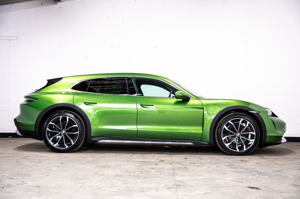 Used Porsche Taycan 2023 for sale - 78068391: Photo 33