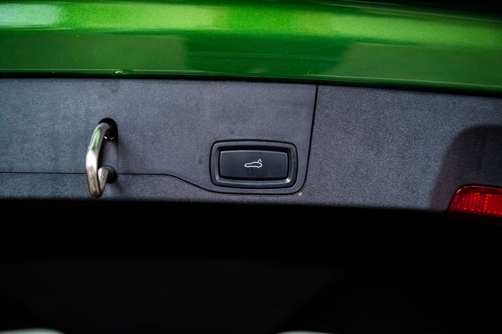 Used Porsche Taycan 2023 for sale - 78068391: Photo 44